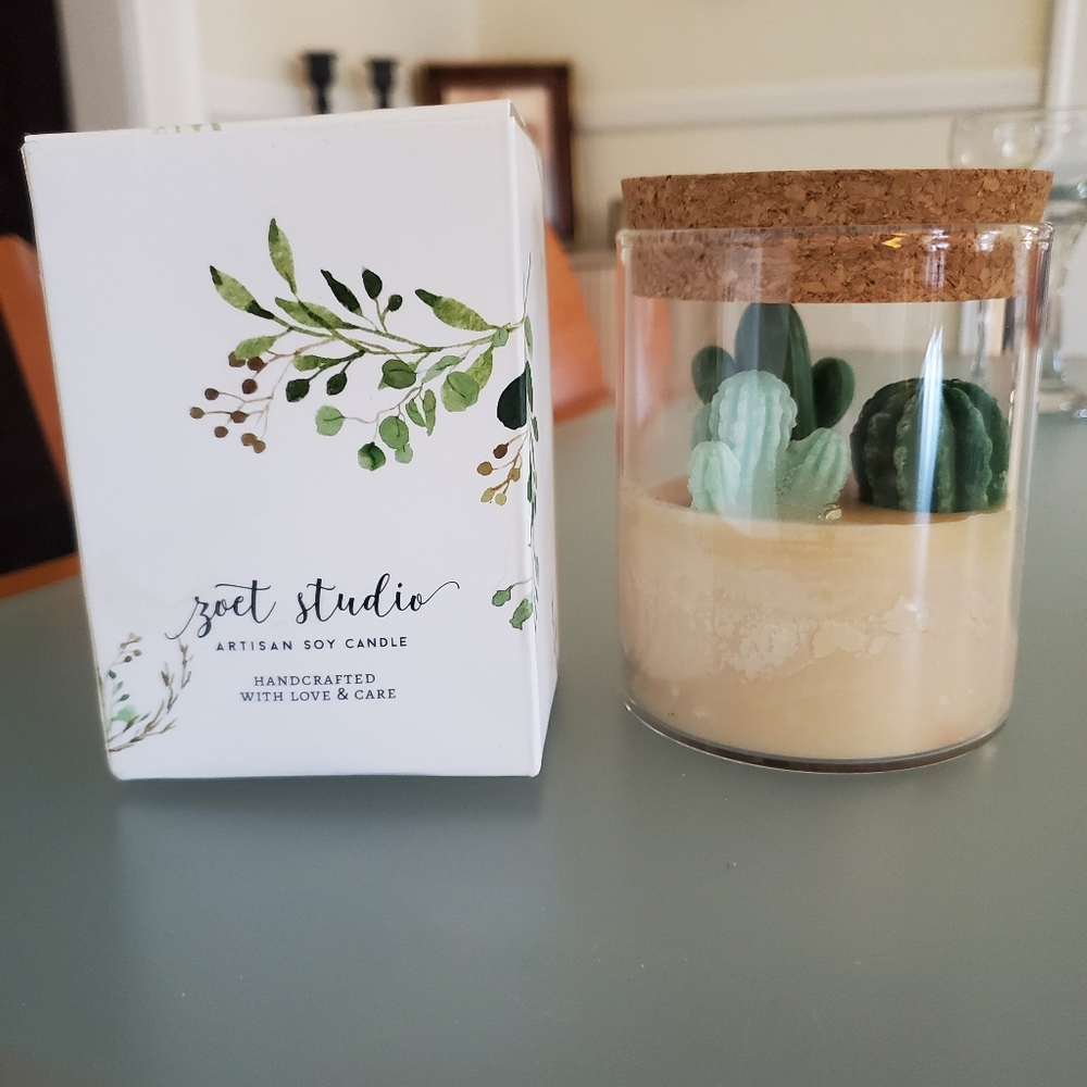 Hand Made, Delicately Fragranced Soy Candle NIB